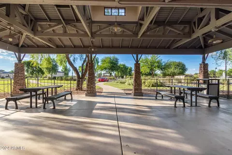 733 E Lark St #201, Gilbert, AZ 85297 photo 40