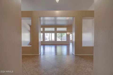 1976 E Chilton Dr, Tempe, AZ 85283 photo 7