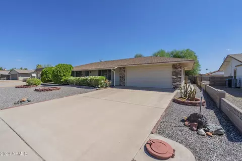 14031 N Boswell Blvd, Sun City, AZ 85351