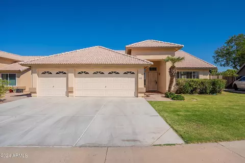 7346 E Farmdale Ave, Mesa, AZ 85208