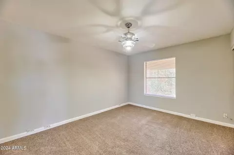 1125 E North Ln #1, Phoenix, AZ 85020 photo 10