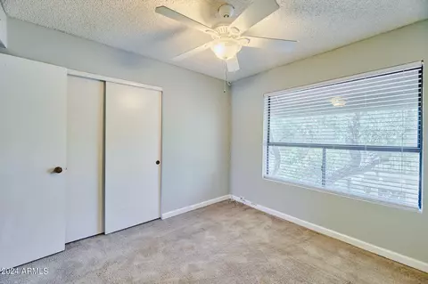1125 E North Ln #1, Phoenix, AZ 85020 photo 15