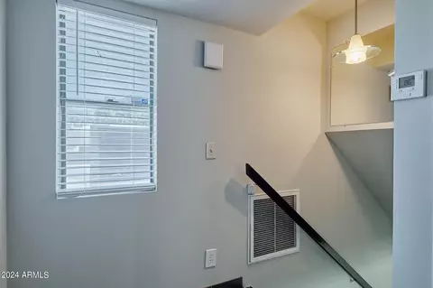 1125 E North Ln #1, Phoenix, AZ 85020 photo 18