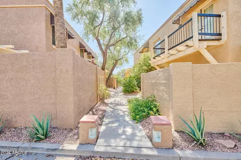 1125 E North Ln #1, Phoenix, AZ 85020 photo 23
