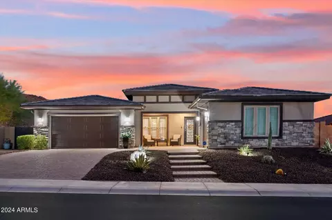 3461 W Mountain Vista Dr, Phoenix, AZ 85045