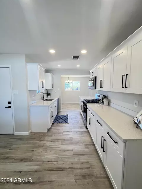 1964 El Parque Dr, Tempe, AZ 85282 photo 9