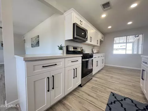 1964 El Parque Dr, Tempe, AZ 85282 photo 6