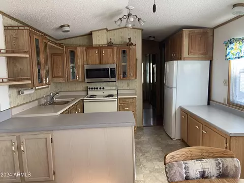 2329 W Eno Cir, Apache Junction, AZ 85119 photo 4