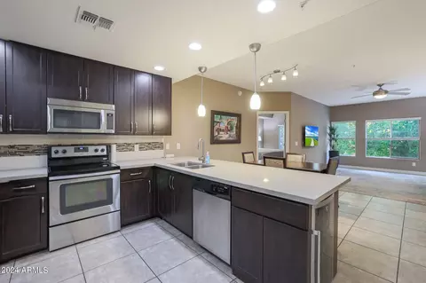5450 E Deer Valley Dr #2169, Phoenix, AZ 85054