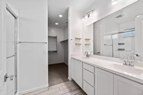 Bath - 901 S Smith Rd #1012, Tempe, AZ 85281 photo 3 of 4