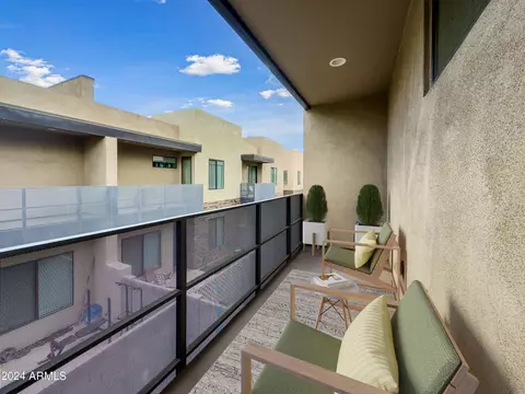 Exterior - 901 S Smith Rd #1012, Tempe, AZ 85281 photo 3 of 4