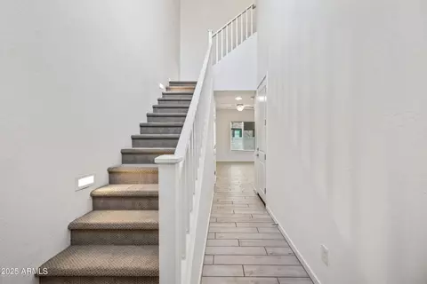 Entry Way - 901 S Smith Rd #1012, Tempe, AZ 85281 photo 3 of 3
