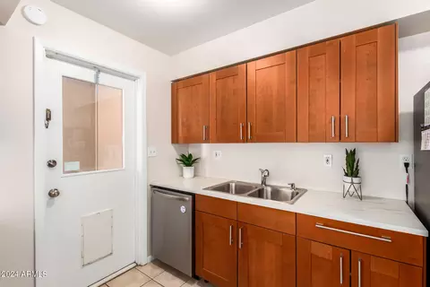 1506 E Bishop Dr, Tempe, AZ 85282 photo 9