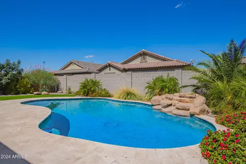 41428 W Sussex Dr, Maricopa, AZ 85138