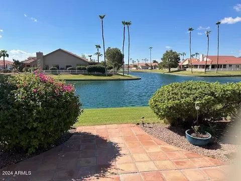 10613 E Arrowvale Dr, Sun Lakes, AZ 85248