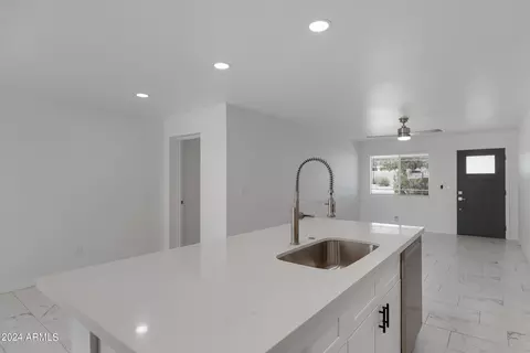9113 E Princess Dr, Mesa, AZ 85207 photo 13