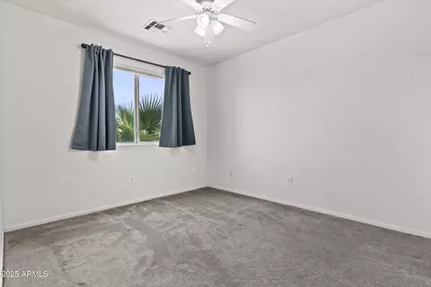 3211 E Kerry Ln, Phoenix, AZ 85050 photo 17
