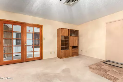 831 E Hackamore St, Mesa, AZ 85203 photo 12