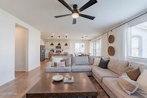 744 E Betsy Ln, Gilbert, AZ 85296 photo 22