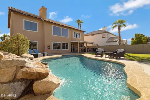 4408 W Villa Linda Dr, Glendale, AZ 85310