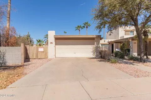 296 S Desert Ave, Litchfield Park, AZ 85340