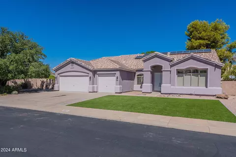 2820 E Ranch Ct, Gilbert, AZ 85296