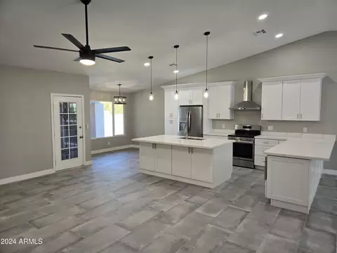 8562 E Pierce St, Scottsdale, AZ 85257