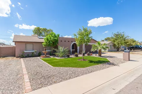 1907 W Voltaire Ave, Phoenix, AZ 85029