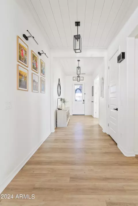 Entry Way - 10142 E Trent Ave, Mesa, AZ 85212 photo 2 of 4