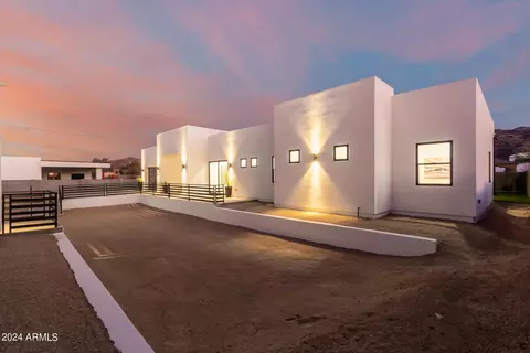 2245 E Desert Ln, Phoenix, AZ 85042 photo 66