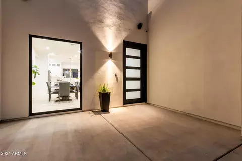 2245 E Desert Ln, Phoenix, AZ 85042 photo 40