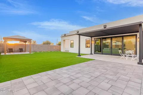 2245 E Desert Ln, Phoenix, AZ 85042 photo 65