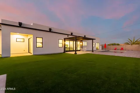 2245 E Desert Ln, Phoenix, AZ 85042 photo 29