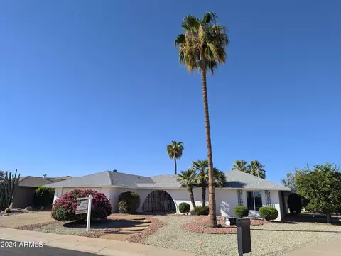 13218 W Castle Rock Dr, Sun City West, AZ 85375