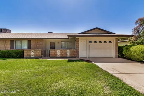 10905 W Peoria Ave, Sun City, AZ 85351