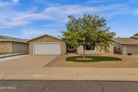 4220 E Zia St, Phoenix, AZ 85044
