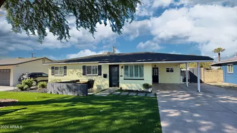 2240 E Roma Ave, Phoenix, AZ 85016 photo 3