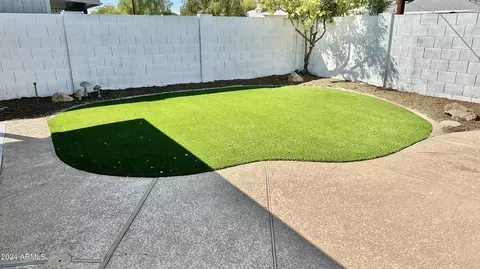 2240 E Roma Ave, Phoenix, AZ 85016 photo 9