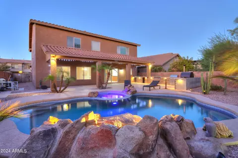 44449 W Canyon Creek Dr, Maricopa, AZ 85139