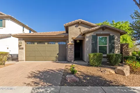 3432 E Strawberry Dr, Gilbert, AZ 85298 photo 2