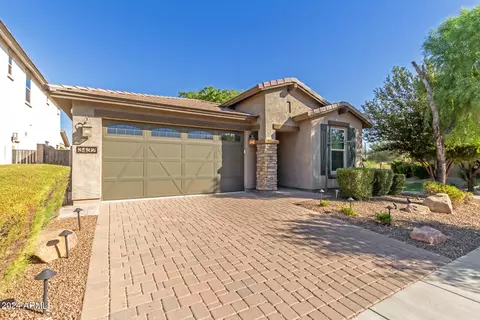 3432 E Strawberry Dr, Gilbert, AZ 85298 photo 3