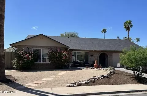 1361 W Lobo Ave, Mesa, AZ 85202