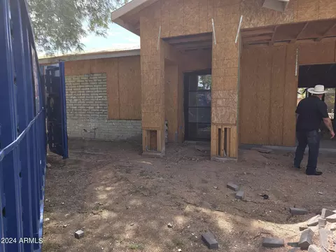 3618 N 49th Pl, Phoenix, AZ 85018 photo 4