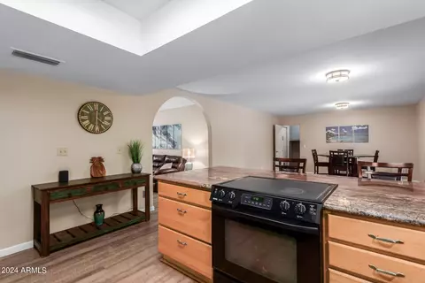 218 E Voltaire Ave, Phoenix, AZ 85022 photo 12