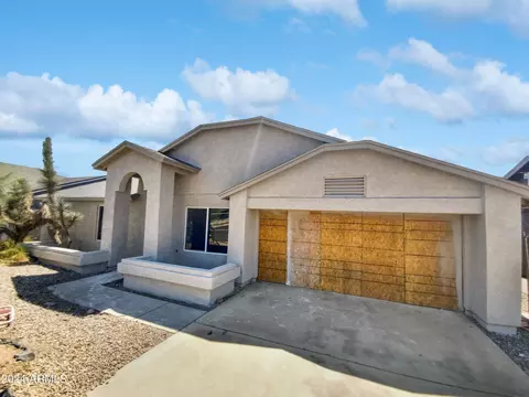 6943 W Monterey Way, Phoenix, AZ 85033