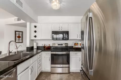 4173 E Cholla Canyon Dr, Phoenix, AZ 85044 photo 11