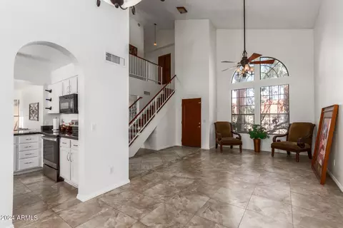 4173 E Cholla Canyon Dr, Phoenix, AZ 85044 photo 4