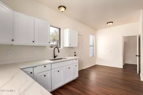 3430 E Cambridge Ave, Phoenix, AZ 85008 photo 11