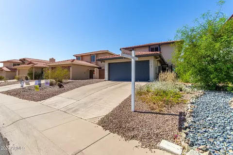 9406 S 43rd Pl, Phoenix, AZ 85044 photo 3