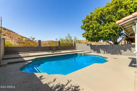 9406 S 43rd Pl, Phoenix, AZ 85044 photo 32